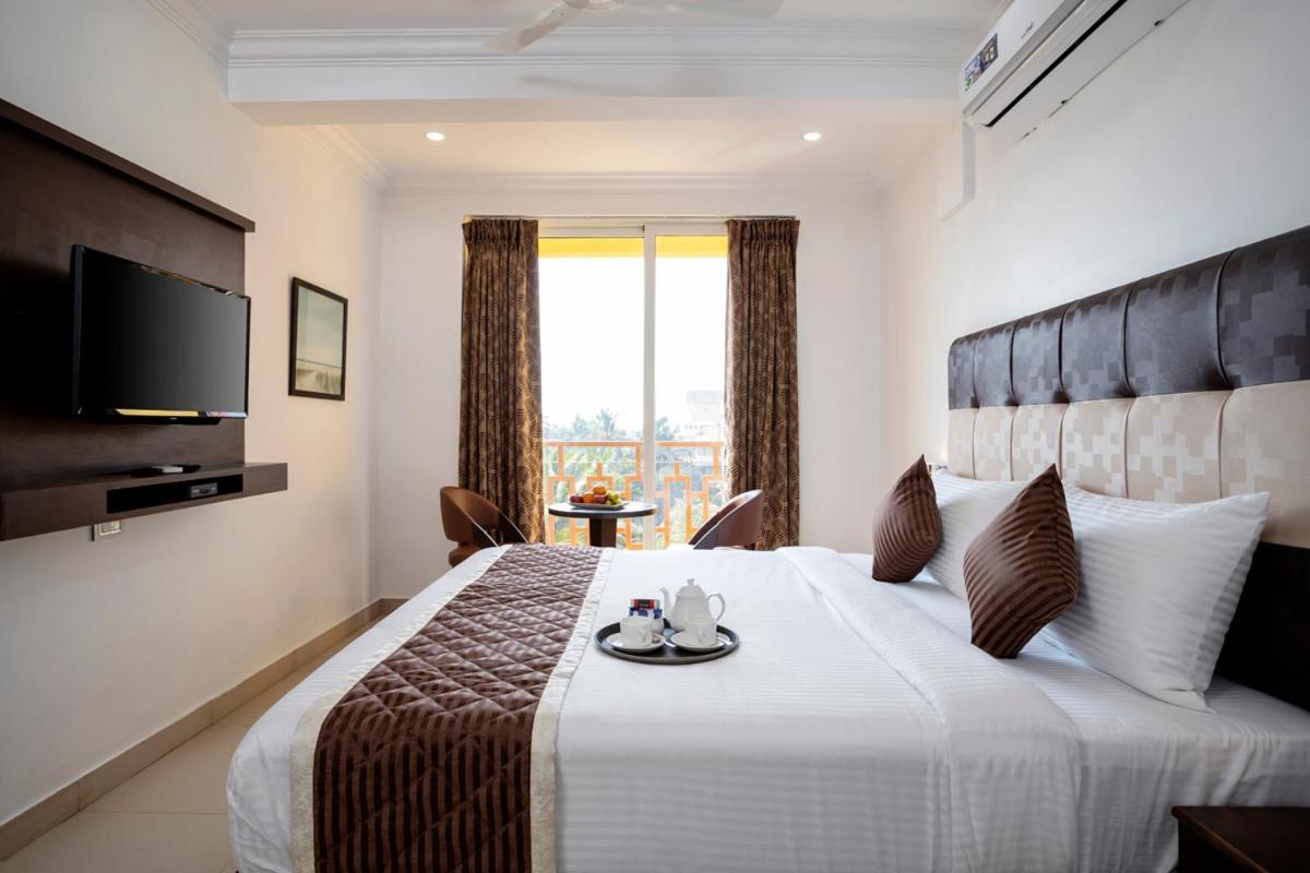 Sairaj Beach Resort 칼랑굿 외부 사진