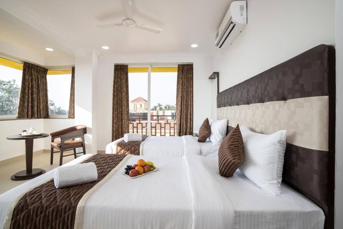 Sairaj Beach Resort 칼랑굿 외부 사진